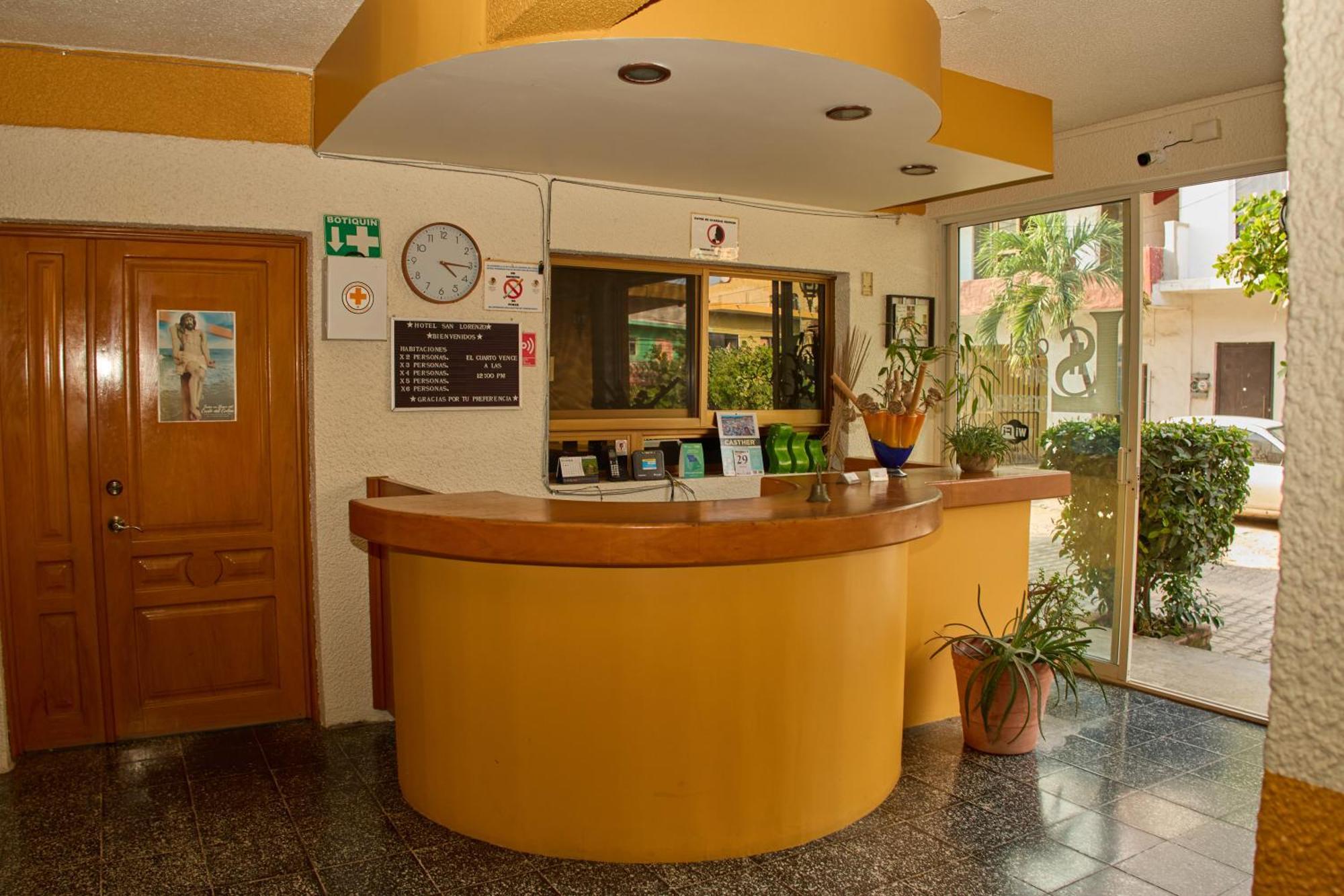 Hotel San Lorenzo Barra de Navidad Exterior photo