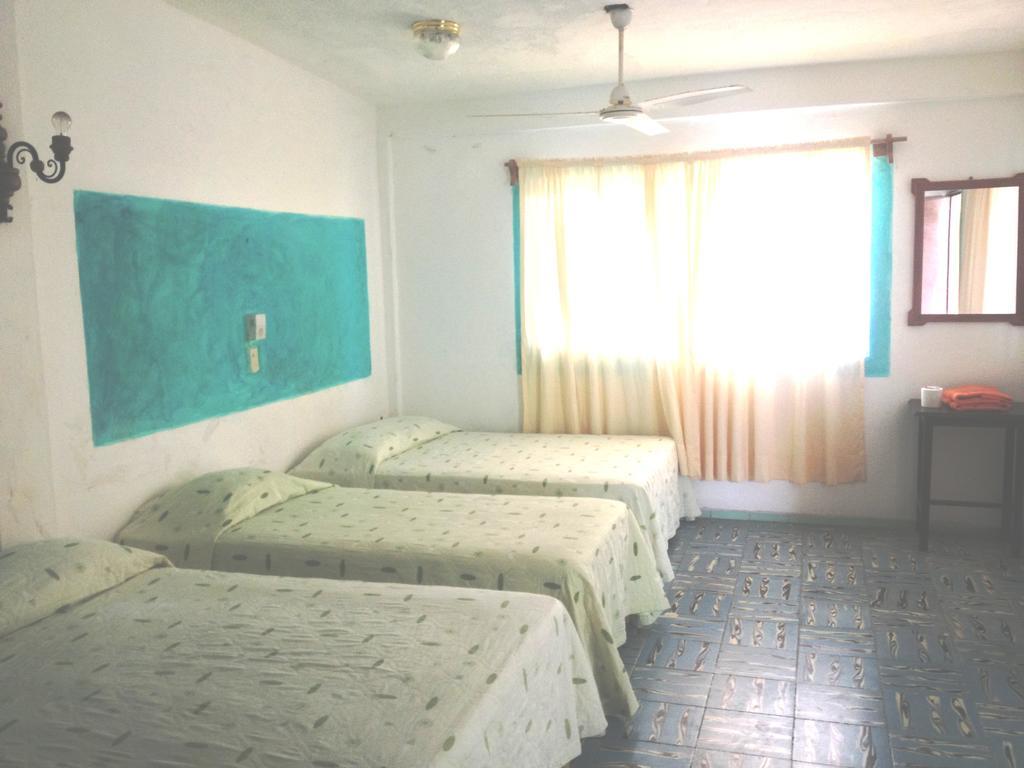 Hotel San Lorenzo Barra de Navidad Room photo