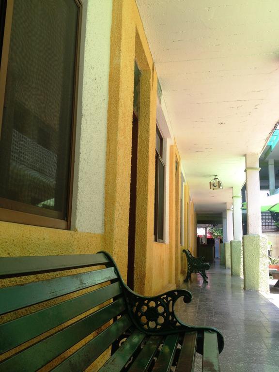 Hotel San Lorenzo Barra de Navidad Exterior photo