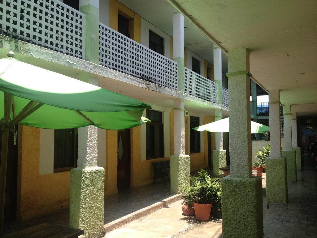 Hotel San Lorenzo Barra de Navidad Exterior photo