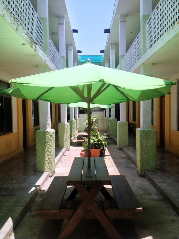 Hotel San Lorenzo Barra de Navidad Exterior photo