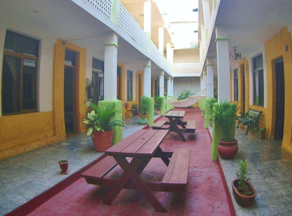 Hotel San Lorenzo Barra de Navidad Exterior photo
