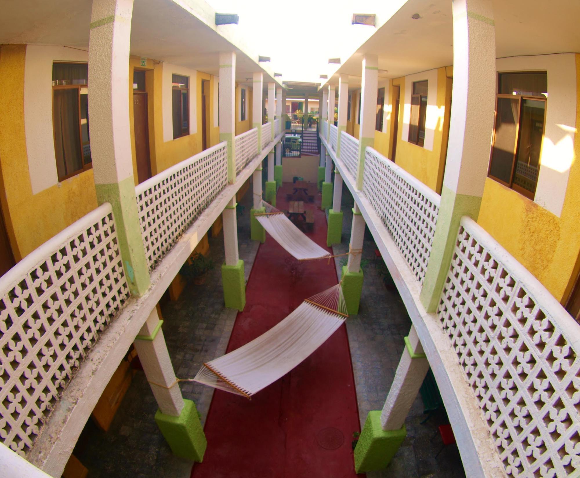 Hotel San Lorenzo Barra de Navidad Exterior photo
